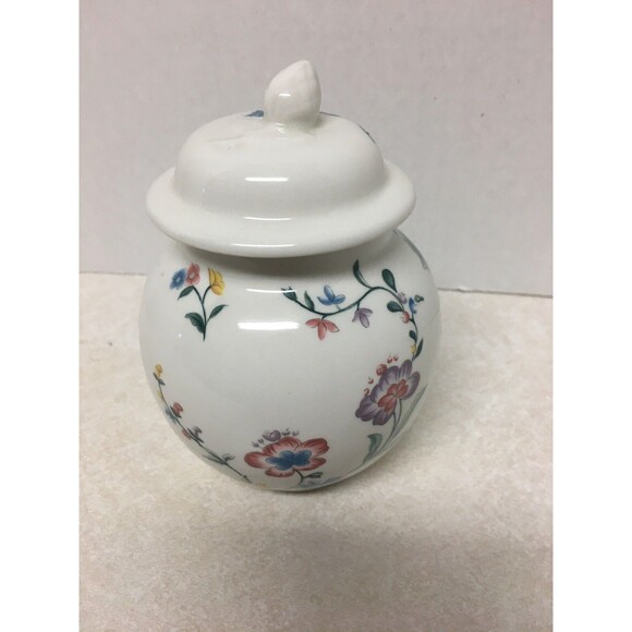 Laura Ashley Chinese Silk Creamer and Covered Sugar Set Made In England. - Picture 6 of 10